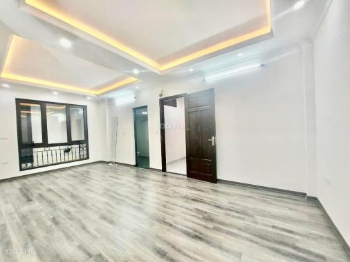 Bán nhà phân lô khu Kim Đồng,42m2 x 5 tầng, Gara ô tô, kinh doanh, giá 7,2 Tỷ