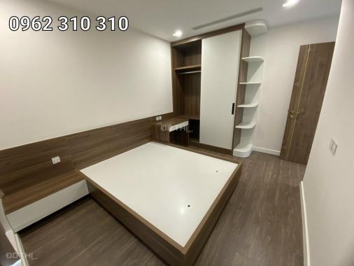 Chính chủ cần bán gấp căn hộ 3 phòng ngủ ở tòa S34 Sunshine City Hà Nội, giá 4.6 tỷ bao phí