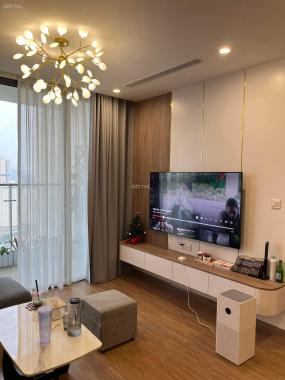 Bán căn hộ CC Vinhomes Sky Lake. 81M 2PN. Ban công view hồ & công viên giá 5.5 tỷ LH: 0852891080