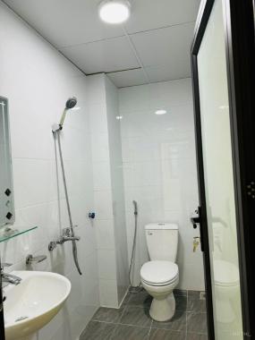 Cho thuê nhà Bưởi 104m2 x 3,5 tầng, full đồ ở và làm vp, bán hàng online