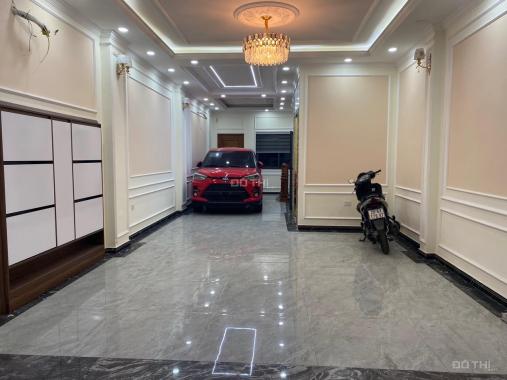 Phân lô Nguyễn Phong Sắc 36m2 6 tầng mới đẹp 7,2 tỷ kinh doanh tốt ô tô đi thoải mái