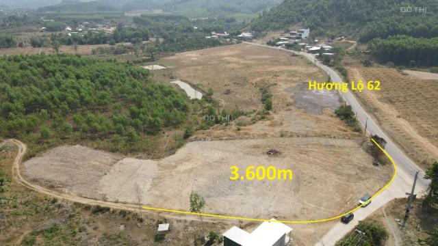 Bán đất 3 mặt tiền rộng 3.600m có thổ cư mặt tiền đường chính Nha Trang - Khánh Vĩnh - Khánh Sơn