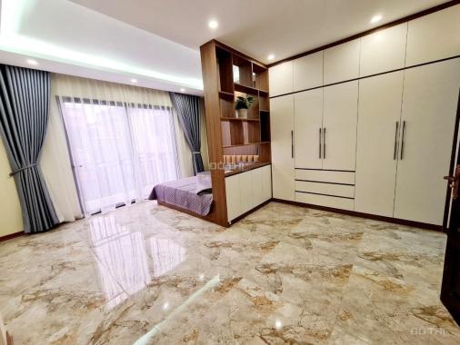 Bán nhà 52m2 phố Xã Đàn, 4 tầng, có sân để xe mặt tiền 6m, ngõ nông, sát phố 5,45 tỷ TL