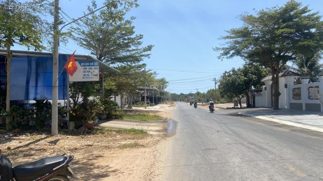 Bán 153m2 đất MT Nguyễn Tri Phương - Tân Bình - TX LaGi GIÁ NGỘP KDC An ninh