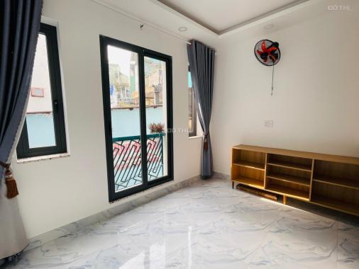 Cho thuê nhà decor sẵn vào ở ngay 247/15B Huỳnh Văn Bánh, Phú Nhuận