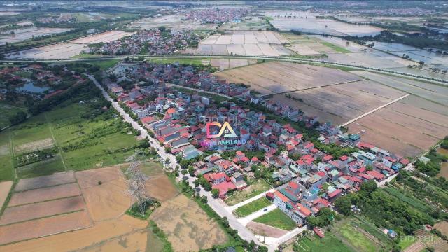 Bán đất Dục Tú, Đông Anh, HN đấu giá thôn Đình Tràng - gần 71 m2 - 2,45 tỷ - ô tô tải tránh nhau