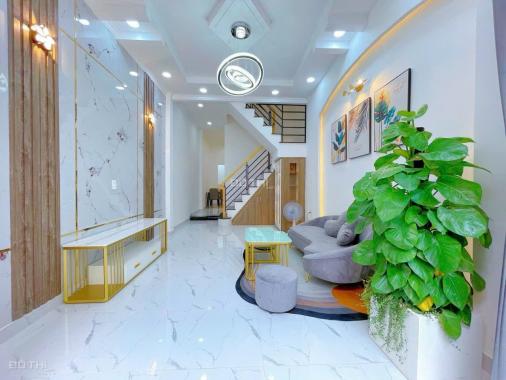 Cho thuê nhà hẻm nội bộ Nguyễn Xí, nhà mới hiện đại, 3PN full nội thất