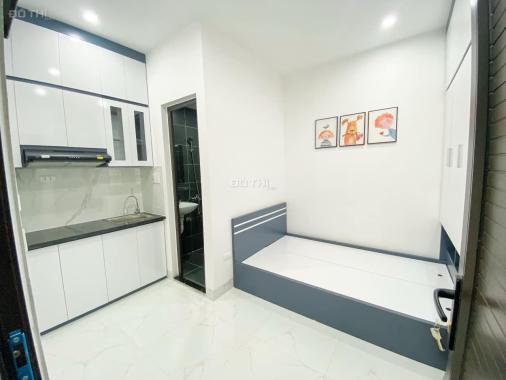 Pháo Đài Láng, Tòa Căn Hộ CCMN, 10 Phòng Khép Kín, Doanh thu 45 tr/tháng Dt 48m2 giá 7.5 tỷ