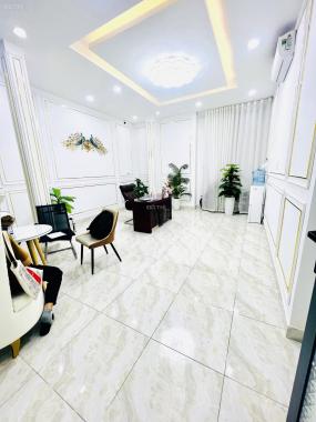 Cho thuê nhà mới đẹp đường Cao Thắng, Phường 11, Quận 10