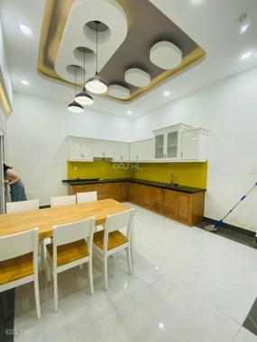 Cho thuê nhà nguyên căn 7/5A Trần Quang Diệu, quận 3, 5 phòng đủ nội thất