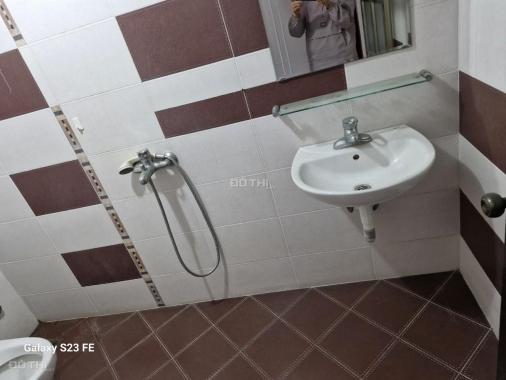 Cho Thuê Nhà Nguyên Căn Để Ở Làm Văn Phòng 36m x 5 Tầng Phố Thái Hà-HN