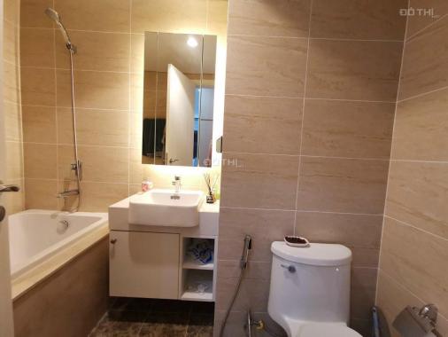 Cho thuê căn hộ 82m2, tòa TTTM C6. Nhà hướng Nam, View hồ & CV. Giá 18tr/th. LH: 0936031229