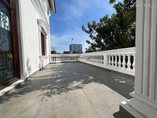 Bán nhà tại Đường Đỗ Xuân Hợp, Phước Long B, Quận 9, Hồ Chí Minh diện tích 240m2 giá 21 tỷ