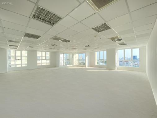 Văn phòng cho thuê Quận 11, DT 50m2 - 5000m2 giá 200 - 500 nghìn/m2/th, 0918.333.462 (Zalo)