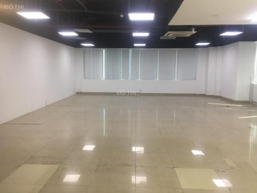 Văn phòng cho thuê Quận 11, DT 50m2 - 5000m2 giá 200 - 500 nghìn/m2/th, 0918.333.462 (Zalo)