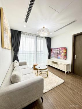 Bán căn hộ 100M Vinhomes West Point. BC Đông nam vừa thoáng vừa mát. Giá 6.8 tỷ. LH: 0972217829