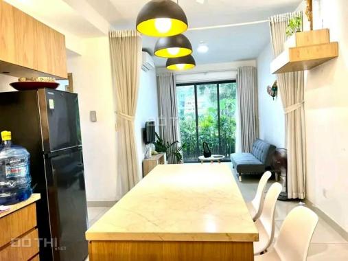 Cho thuê căn 2PN khu Celadon city , tầng trệt full nội thất