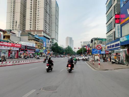 Bán nhà tập thể mặt phố, ngã tư Kim Đồng-Tân Mai, ô tô vào, 45m2 2PN cực đẹp. Giá 1,37 tỷ