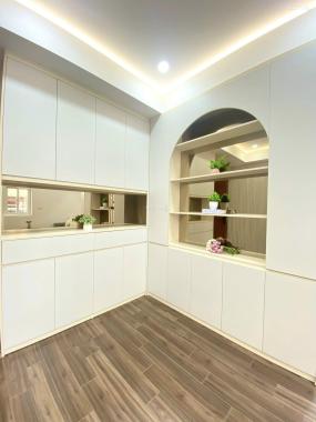 Cực hiếm căn hộ chung cư CT5B Văn Khê, Hà Đông, 151m2 – 4PN, Mới đẹp lung linh – Tiện ích ngập trà