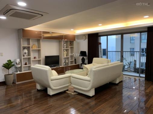 Cho thuê căn hộ 112m2 2PN full đồ nội thất tại chung cư Sky City Tower 88 Láng Hạ