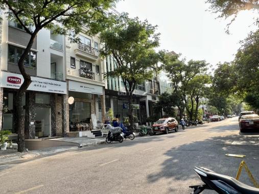 Bán nhà phố mặt tiền Đường Số 2, mé chung cư Sky Garden, Phú Mỹ Hưng