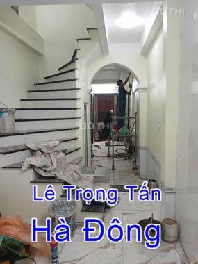 Bán nhà Lê Trọng Tấn Hà Đông 35m2 5 tầng 5.8 tỷ ô tô lùi ngõ. 20m ra đường lớn.