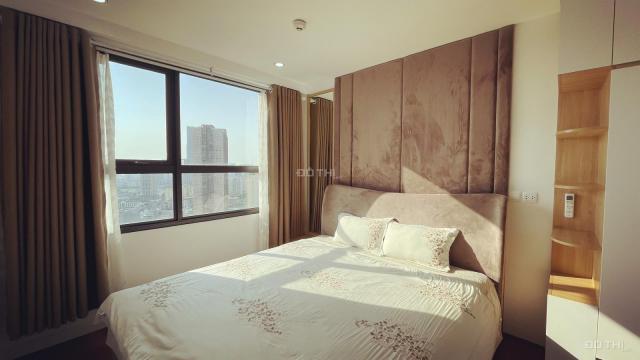 Cho thuê căn chung cư D’capital Trần Duy Hưng, 70m2, 2PN, 2 WC, nội thất đẹp, view hồ, giá 16 triệu