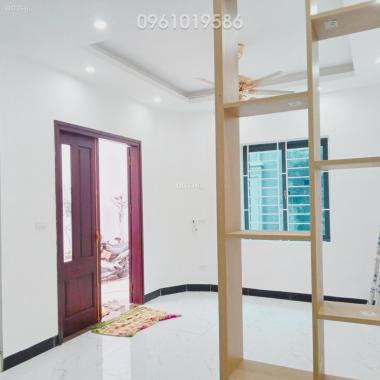 BÁN NHÀ QUỐC LỘ 32, ĐẠI HỌC THÀNH ĐÔ, 32M2, 4 TẦNG, 6M MẮT TIỀN, LÔ GÓC, 2 MẶT TIỀN, NHỈNH 3 TỶ