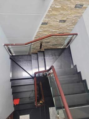 Cần Bán Nhà Tân Phú, 72m2, Đường 6m, Thoại Ngọc Hầu, 3 Tầng, 7.x tỷ LH:0946885739