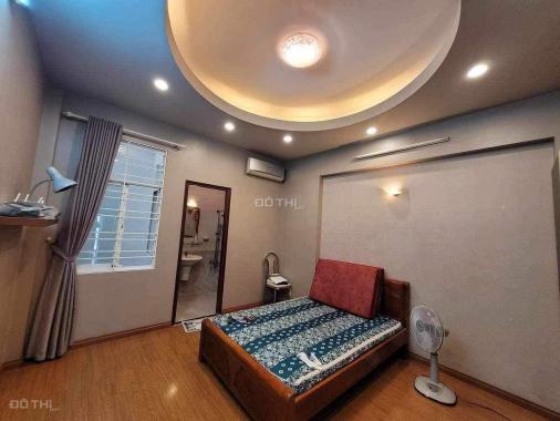 Cần Bán Nhà Tân Phú, 72m2, Đường 6m, Thoại Ngọc Hầu, 3 Tầng, 7.x tỷ LH:0946885739