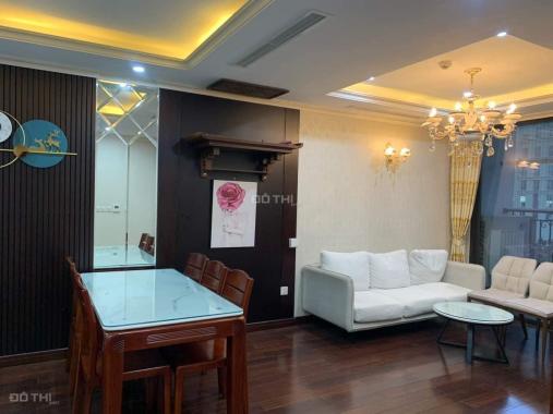 Chính chủ cắt lỗ căn 3N 120m2 HC Golden City full nội thất nhập khẩu,a nhận nhà ở ngay, có chỗ oto