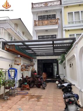 Hot- Biệt thự 4 tầng kiên cố 2 mặt tiền bên sông mát mẻ gần Phạm Văn Đồng full nội thất Khu dân trí