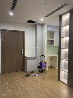 Cần bán nhanh căn hộ 2N, 2WC chung cư cao cấp Vinhomes Skylake view thoáng, giá 5.4 tỷ