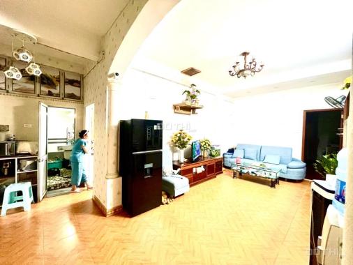 Bán căn hộ chung cư Bắc Linh Đàm, quận Hoàng Mai, 2 thoáng 2 phòng ngủ, ban công thoáng mát ở ngay!
