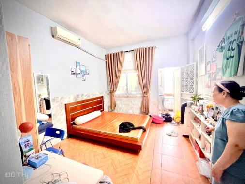 Bán căn hộ chung cư Bắc Linh Đàm, quận Hoàng Mai, 2 thoáng 2 phòng ngủ, ban công thoáng mát ở ngay!