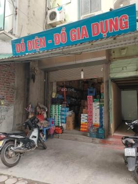 Bán nhà 2 mặt phố Nguyễn Hoàng Đồng Bát 68 m2 giá 31.3 tỷ