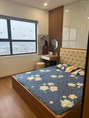 Sang nhượng căn 83m2 3 phòng ngủ Đông Nam, tầng cao view đẹp TSG Sài đồng, full nội thất