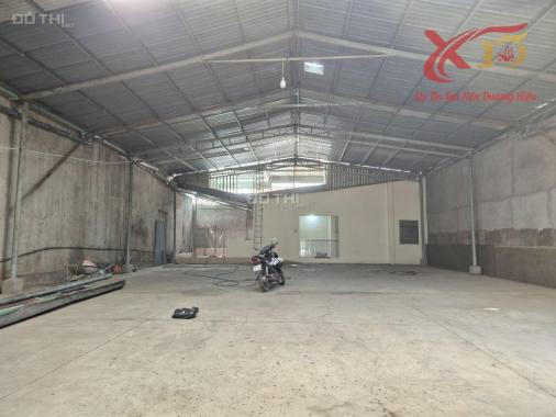 Cho thuê kho 700m2 đường Đồng Khởi có 20 triệu/ tháng