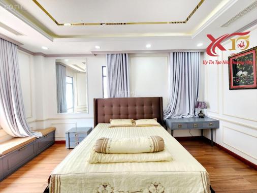 Bán nhà 3 tầng diện tích khủng 680m2 ngay Vincom chỉ 21 tỷ