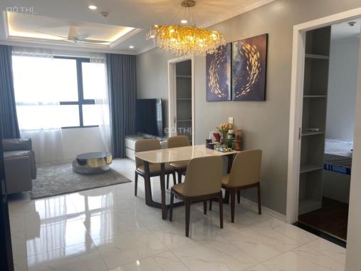 Bán căn hộ 2 phòng ngủ Vinhomes D'capital, căn góc tòa C5, kèm nội thấ, tầng cao view thoáng