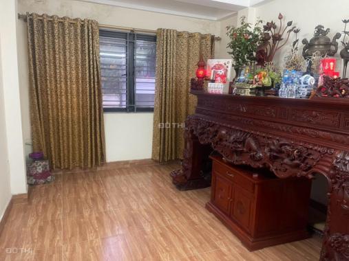 Cần bán căn nhà 5 tầng x40m tại khu tái định cư Hoa Lâm Việt Hưng Long Biên.lh 0974374578