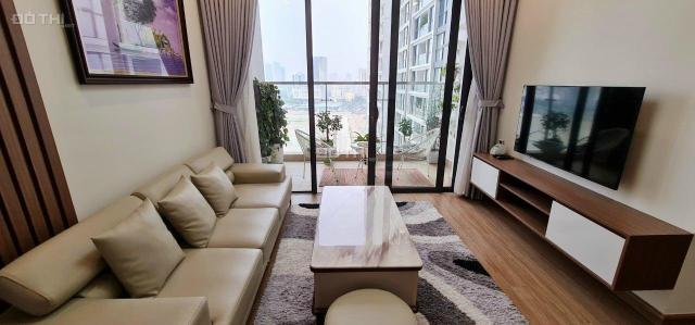 Giá trên 8 tỷ - Bán căn hộ view hồ 3 phòng ngủ Vinhomes Skylake, tầng 26, SĐCC, sẵn hđ thuê