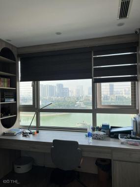 Bán căn hộ chung cư cao cấp Mandarin Hoàng Minh Giám, dt 172m2 view hồ đẹp