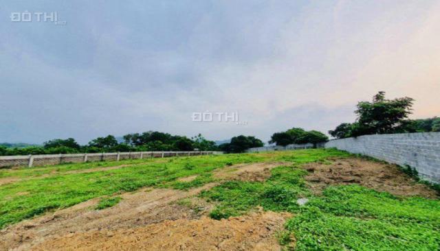 Bán nhanh 2852m2 đất thổ cư giá rẻ nằm ngay cạnh sân golf Skylake tại  Lương Sơn, Hòa Bình.
