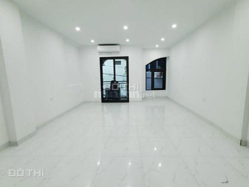 Thiện chí bán nhanh nhà đầu ngõ Khâm Thiên, giá 23 tỷ, 105m2x8T, KD