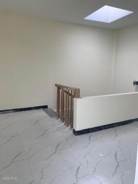 Bán nhanh mảnh đất MP Quán Thánh, BĐ, giá 36.9 tỷ, 60m2, vỉa hè KD tốt