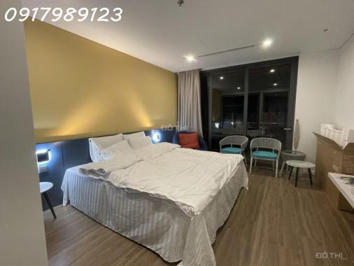 Bán hoặc cho thuê căn hộ Flamingo Hải Tiến 33,5m2 view biển, full nội thất cao cấp