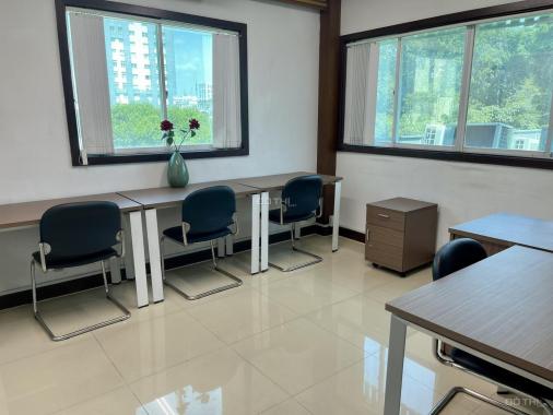 Văn phòng Phú Nhuận setup đầy đủ nội thất, có ưu đãi lớn khi liên hệ 093.141.2958 Mr Long!