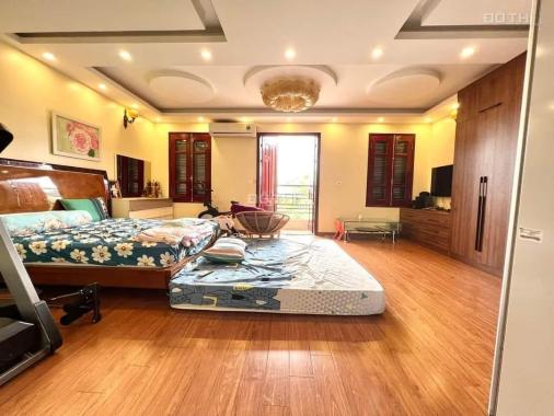 Ba Đình siêu đẹp, view hồ, thang máy, vỉa hè ô tô, đẳng cấp 130m 5 tầng giá 45 tỷ