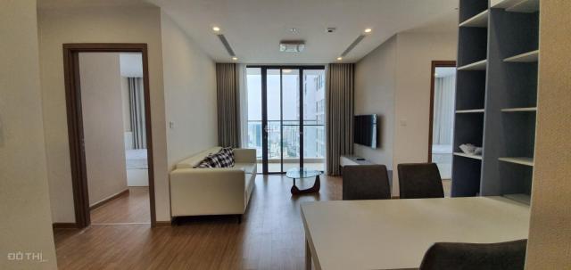 Cho thuê căn hộ tầng 26 tòa S2 Vinhomes Sky Lake, 3 ngủ, đủ đồ, view hồ đẹp